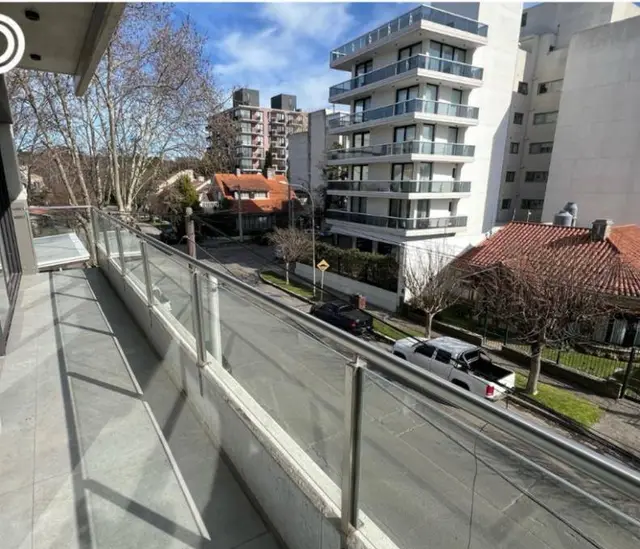 Departamento de 4 ambientes en venta en GENERAL ROCA