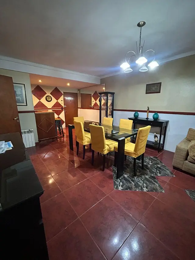 Departamento de 4 ambientes en venta en LEANDRO N. ALEM