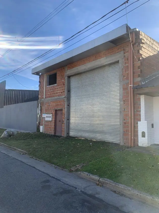Local de 2 ambientes en venta en SARMIENTO DOMINGO FAUSTINO