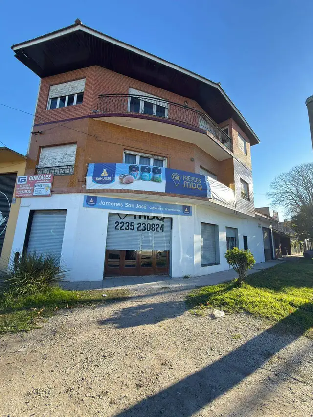 Local de 3 ambientes en alquiler en SARMIENTO DOMINGO FAUSTINO