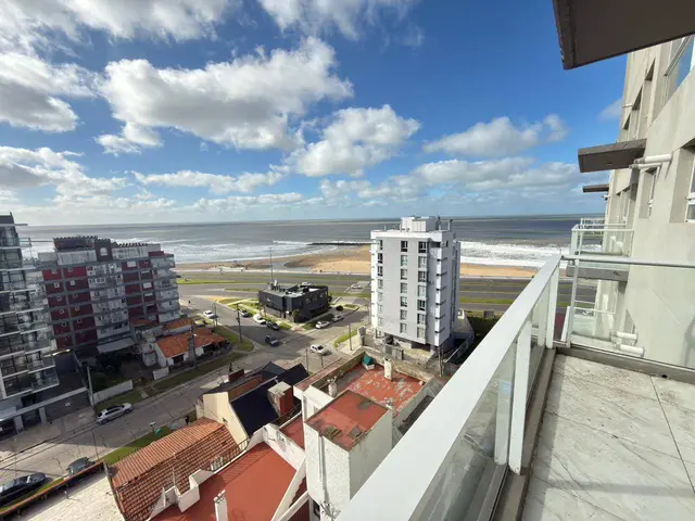 Departamento de 2 ambientes en venta en PARQUE LURO