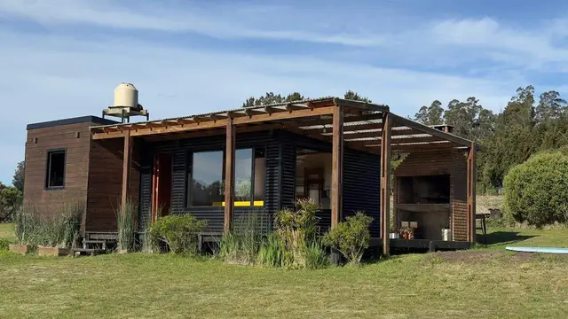 Casa de 3 ambientes en venta en LA GLORIA DE LA PEREGRINA
