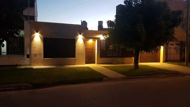Casa de 3 ambientes en venta en VILLA PRIMERA