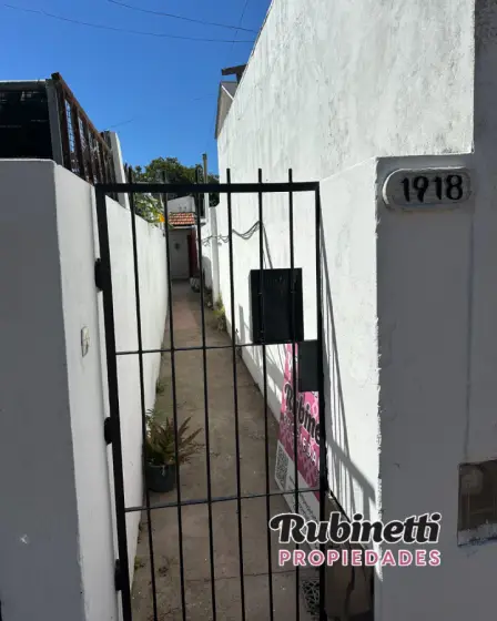 Casa de 3 ambientes en venta en DON BOSCO