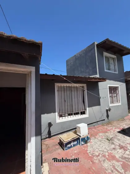 Casa de 6 ambientes en venta en PERALTA RAMOS OESTE