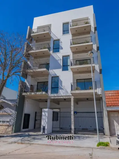 Departamento de 2 ambientes en venta en ESTACION NORTE