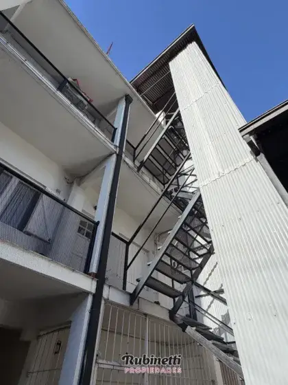 Departamento de 2 ambientes en venta en VILLA PRIMERA