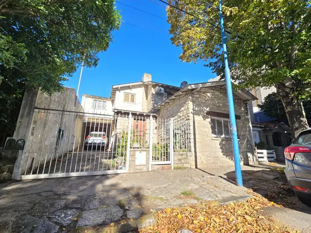 Casa de 6 ambientes en venta en ESTACION TERMINAL (ALDREY)