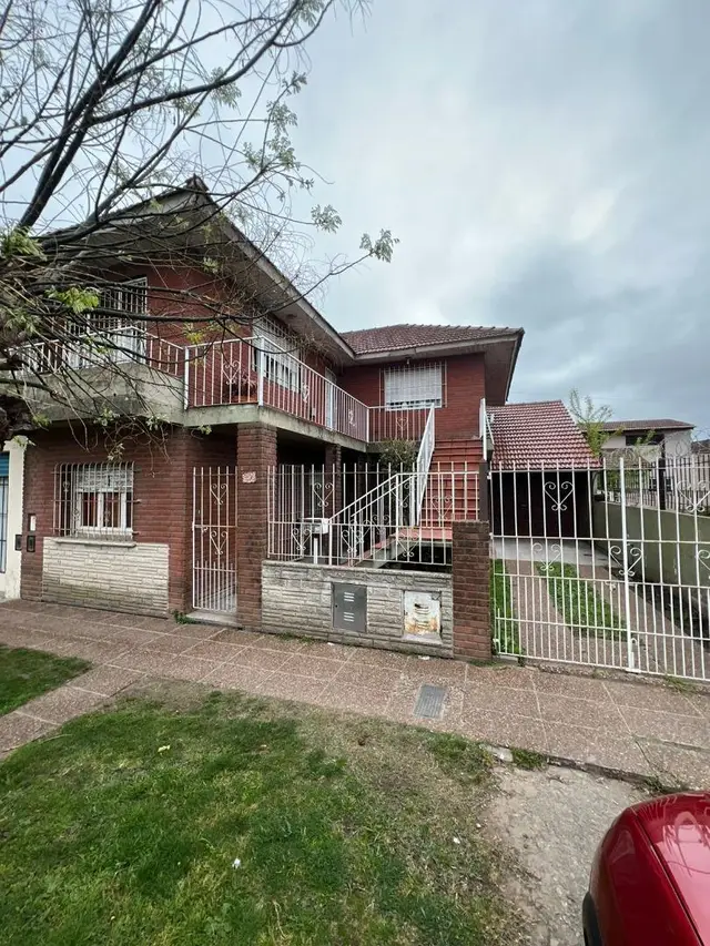 Casa de 5 ambientes en venta en CORONEL DORREGO