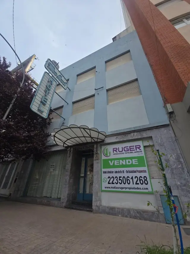 Local de 9 ambientes en venta en ESTACION TERMINAL (ALDREY)