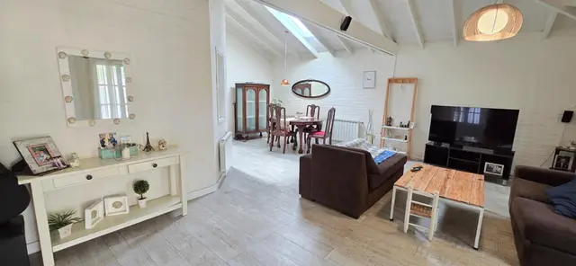 Casa de 4 ambientes en venta en LA FLORIDA