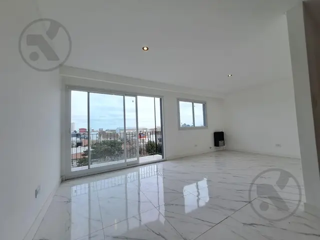 Departamento de 2 ambientes en venta en Villa Primera