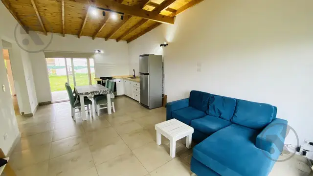 Casa de 3 ambientes en venta en Camet