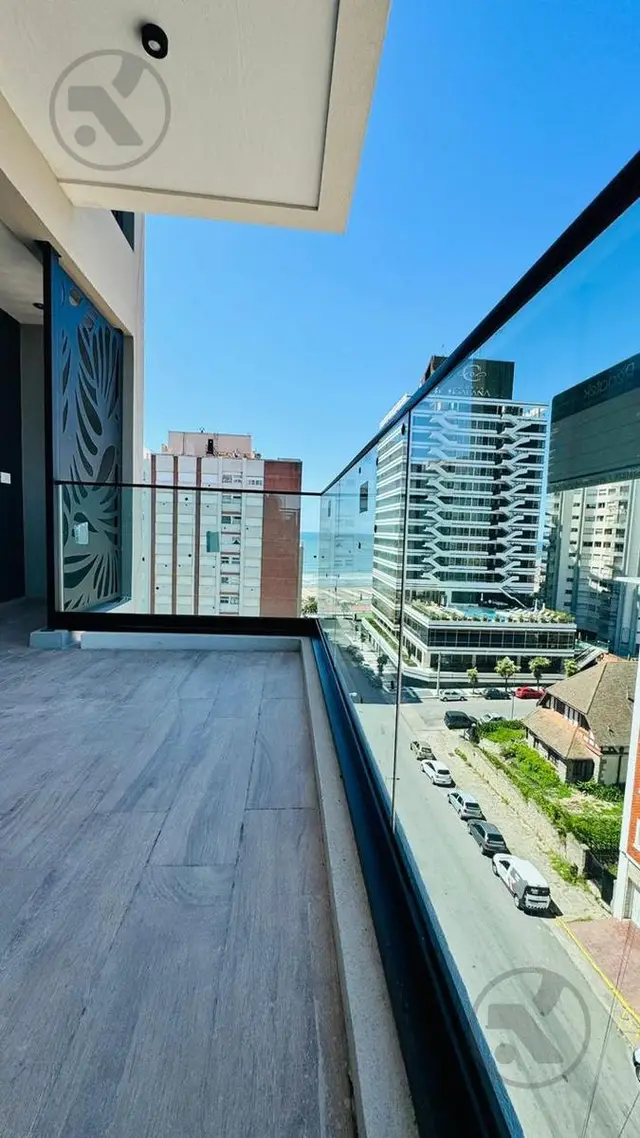 Departamento de 2 ambientes en venta en Playa Grande