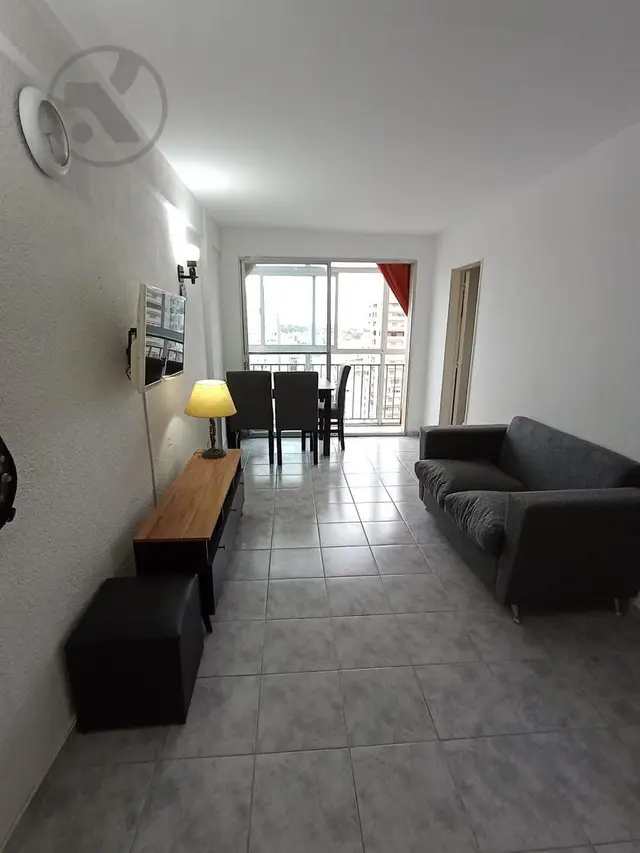 Departamento de 1 ambiente en venta en Área Centro