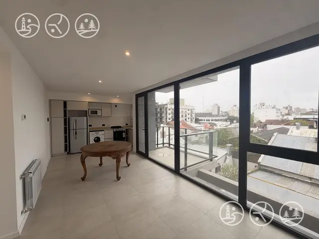 Departamento de 2 ambientes en alquiler en Centro