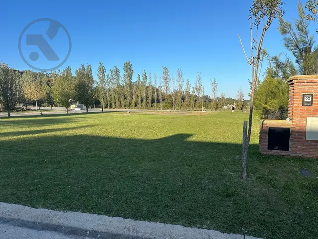 Terreno en venta en BOSQUE PERALTA RAMOS