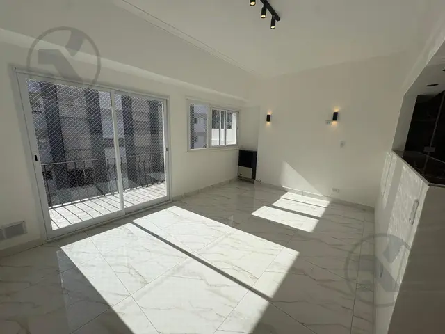 Departamento de 3 ambientes en venta en Centro