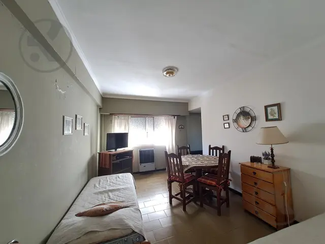 Departamento de 2 ambientes en venta en Centro