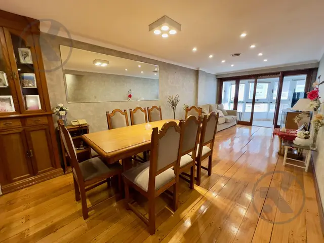 Departamento de 4 ambientes en venta en Centro