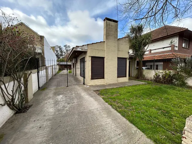 Casa de 4 ambientes en venta en Puerto