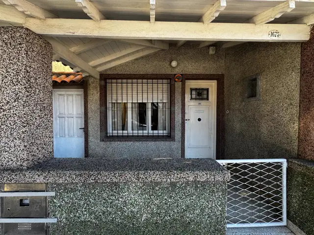 Casa de 3 ambientes en venta en SAN CARLOS