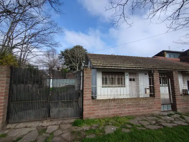 Casa de 7 ambientes en venta en ESTRADA JOSE MANUEL