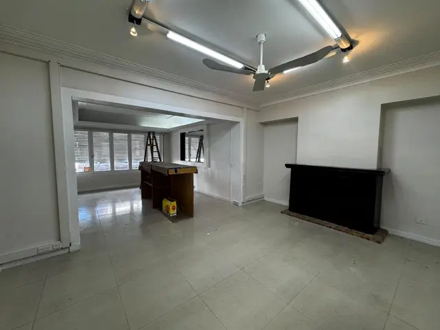 Casa de 6 ambientes en venta en PLAZA PERALTA RAMOS