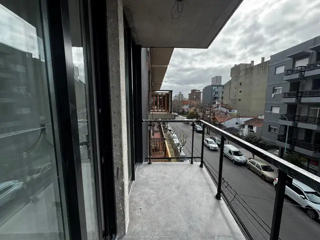 Departamento de 4 ambientes en venta en Centro