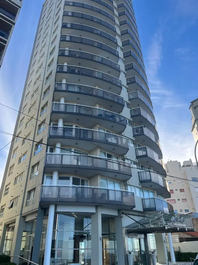 Departamento de 3 ambientes en venta en PERALTA RAMOS OESTE