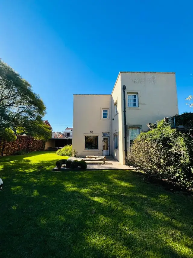 Casa de 4 ambientes en venta en PRIMERA JUNTA