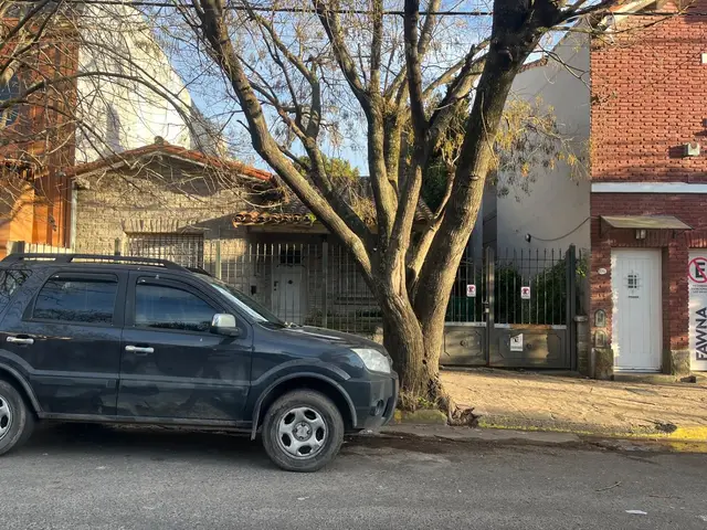 Casa de 3 ambientes en venta en LOS TRONCOS
