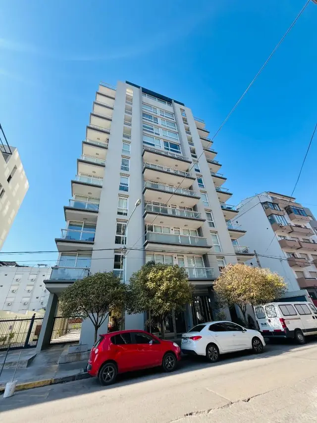 Departamento de 3 ambientes en alquiler en Güemes