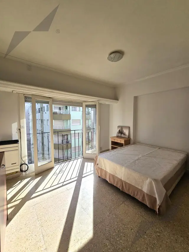 Departamento de 1 ambiente en alquiler en Centro