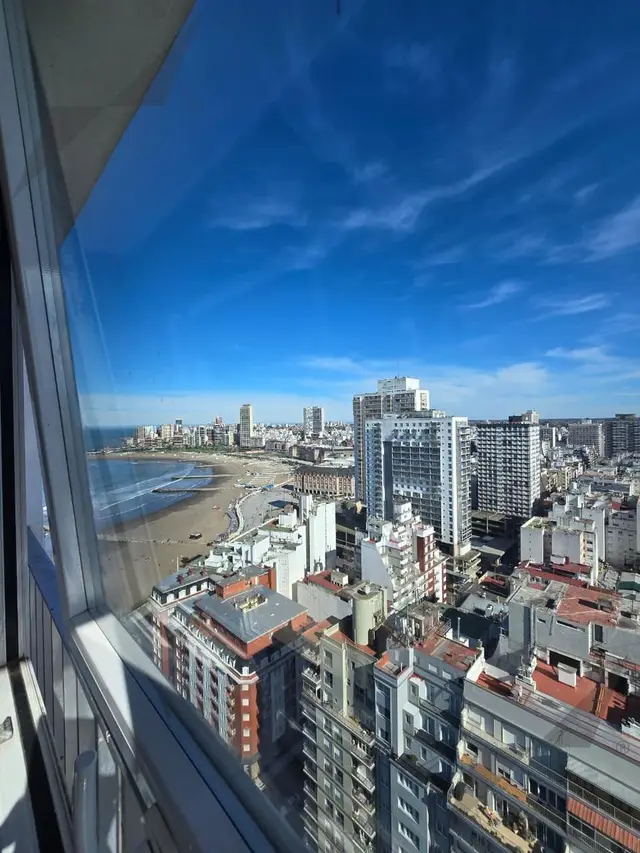 Departamento de 3 ambientes en venta en AREA CENTRO