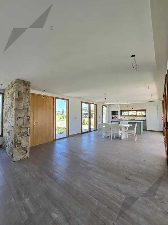 Casa de 3 ambientes en venta en Mar del Plata