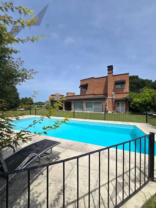 Casa de 3 ambientes en venta en Mar del Plata