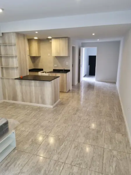 Departamento de 1 ambiente en alquiler en LAS AVENIDAS