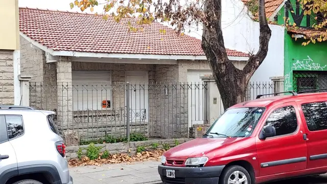 Casa de 4 ambientes en venta en NUEVA POMPEYA