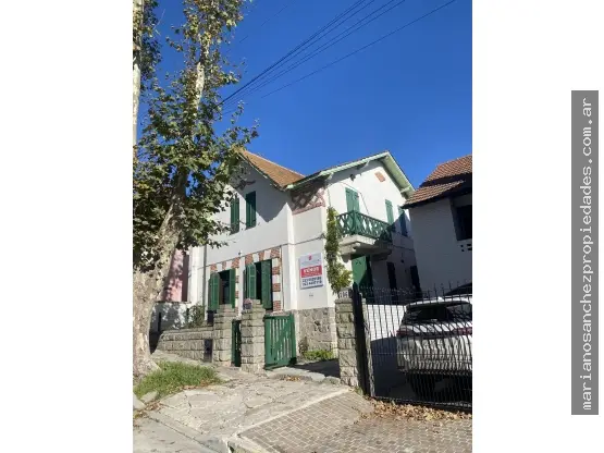 Casa de 7 ambientes en venta en Güemes