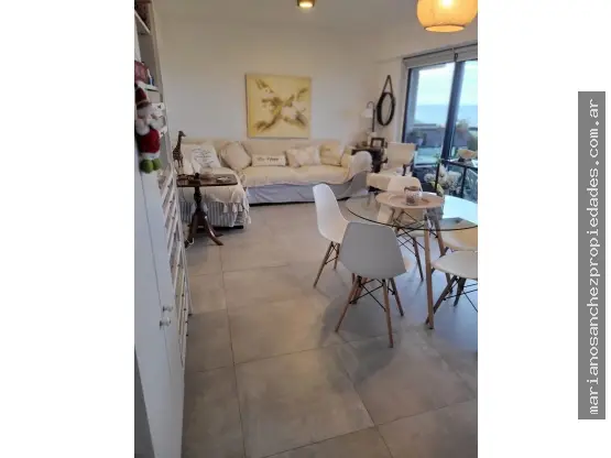 Departamento de 2 ambientes en venta en Playa Grande