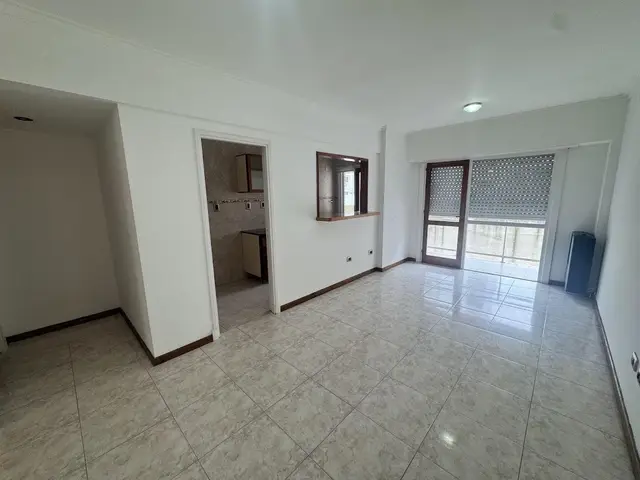 Departamento de 2 ambientes en alquiler en LA PERLA