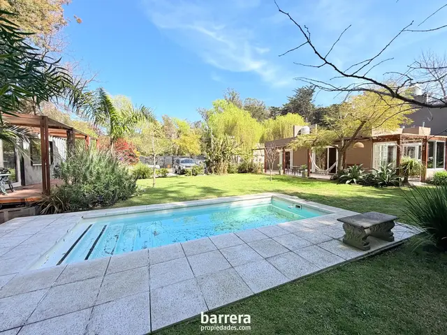 Casa en venta en Bosque Peralta Ramos