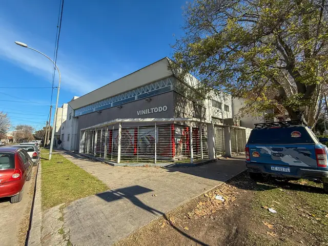 Local en venta en RIVADAVIA BERNARDINO