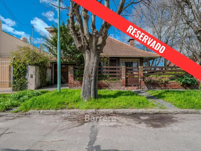 Casa de 4 ambientes en venta en PLAYA GRANDE