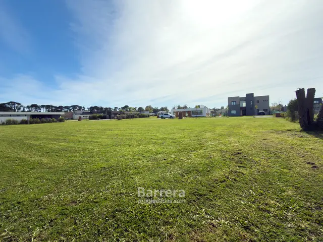 Terreno en venta en NUEVO GOLF