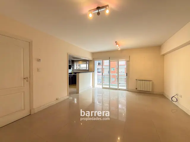 Departamento de 3 ambientes en venta en Centro