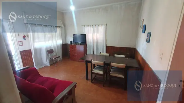 Casa de 3 ambientes en venta en LAS AVENIDAS