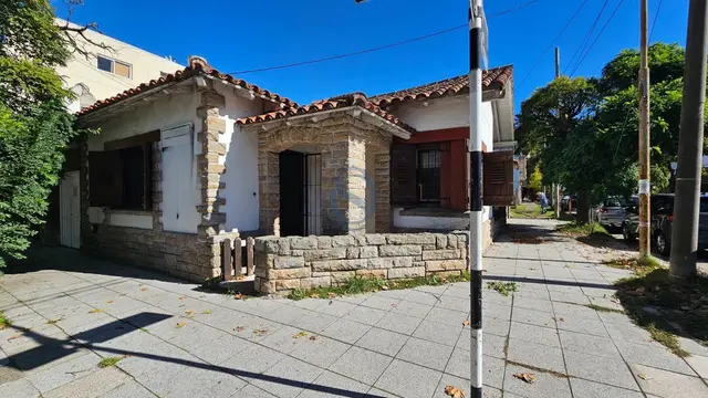 Casa de 4 ambientes en venta en SAN JUAN