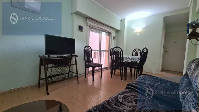 Departamento de 2 ambientes en alquiler en Centro